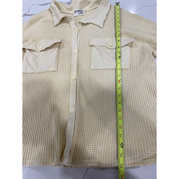 BucketList Waffle Knit Oversized Relaxed Shacket Shirt Womens Small Yellow - Picture 8 of 8